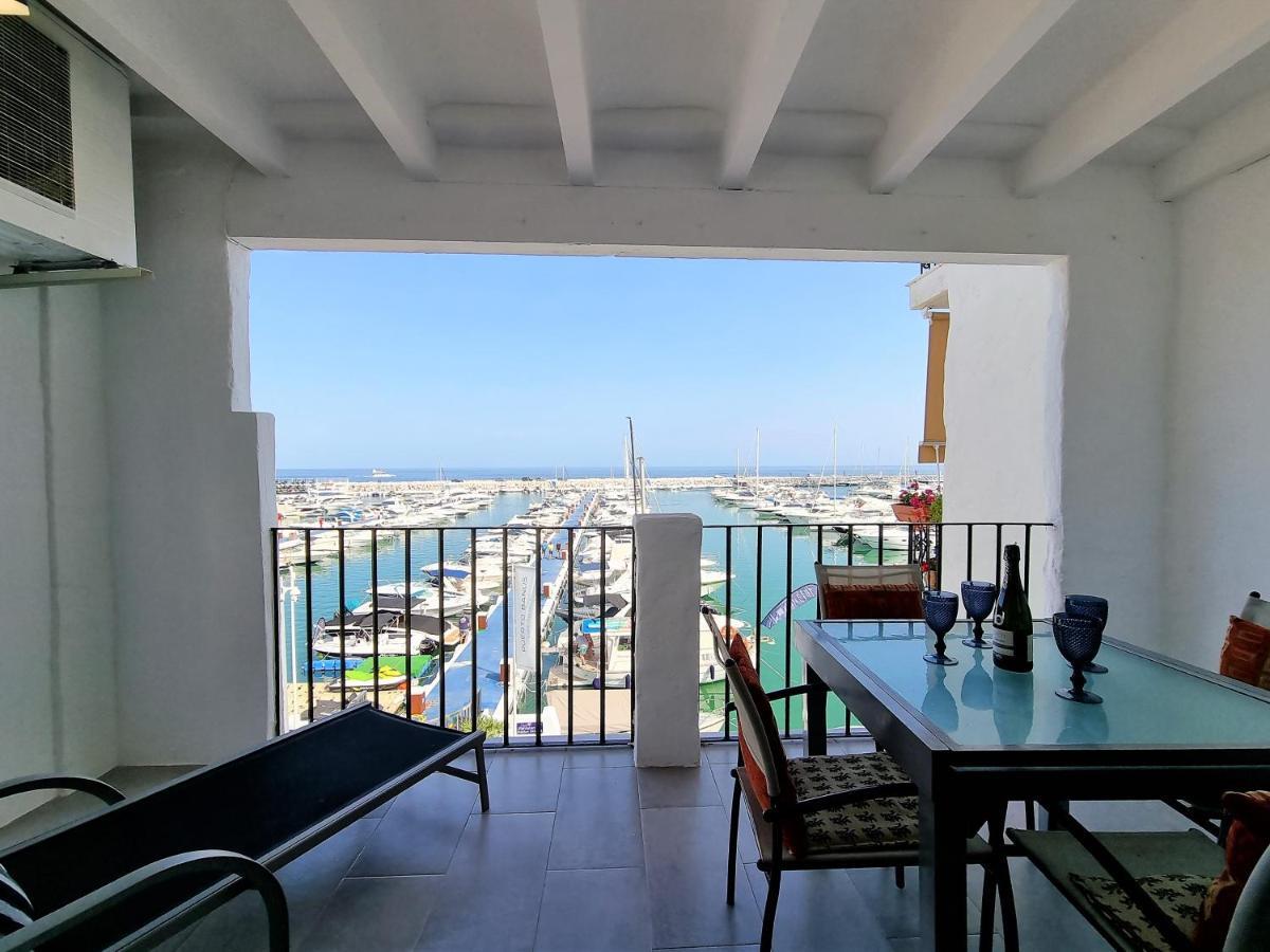 Apartment 2 Bedroom Frontline Puerto Banus Views Rdr299